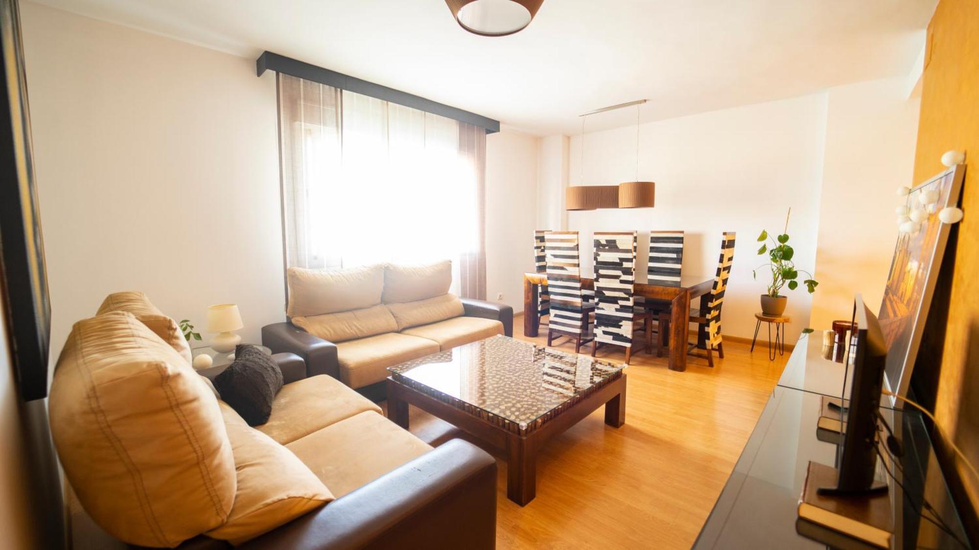 Alhambra A 8 Minutos Granada, Con Parking Y Piscina * Alhendín