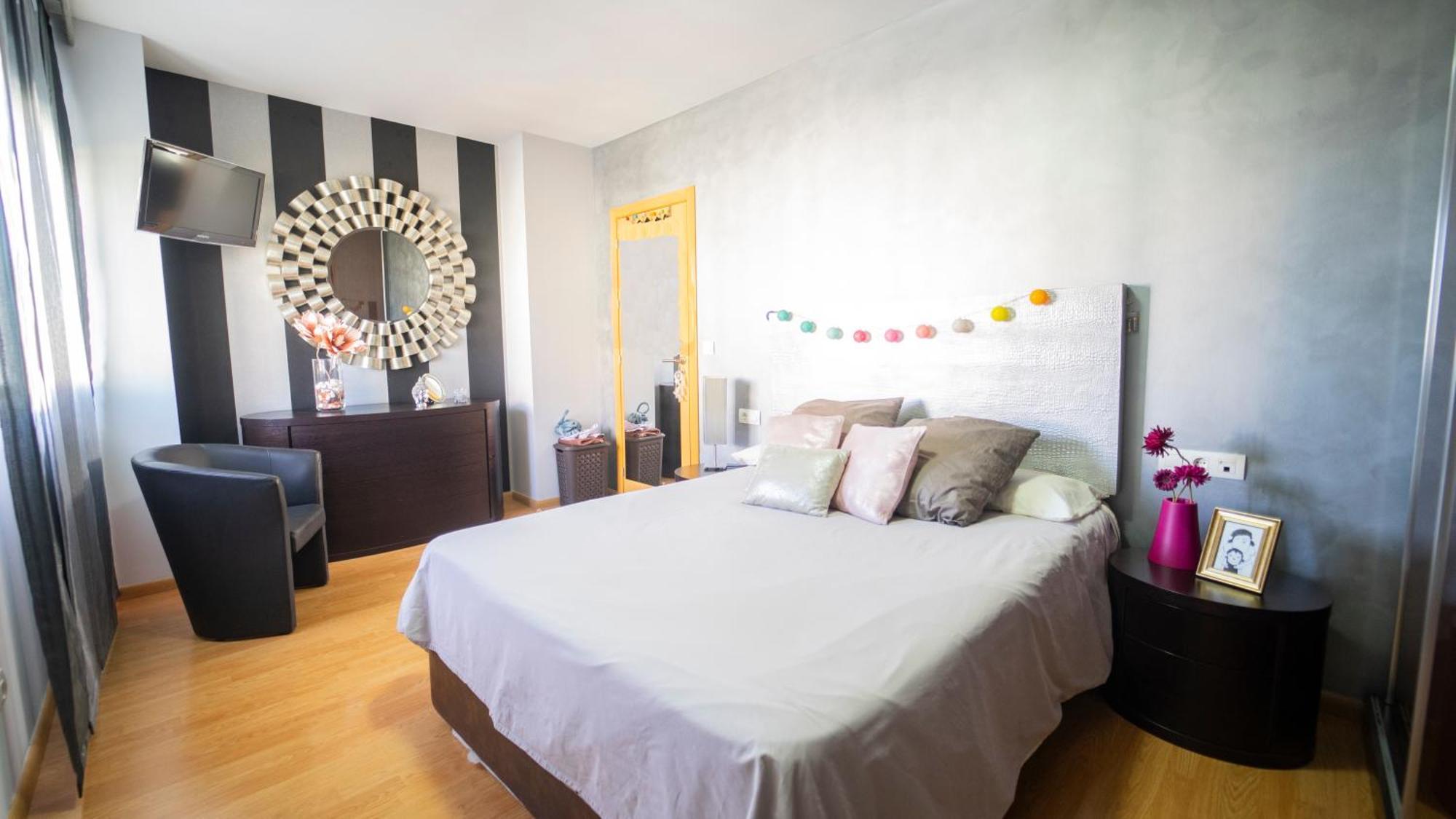 Apartment Alhambra A 8 Minutos Granada, Con Parking Y Piscina