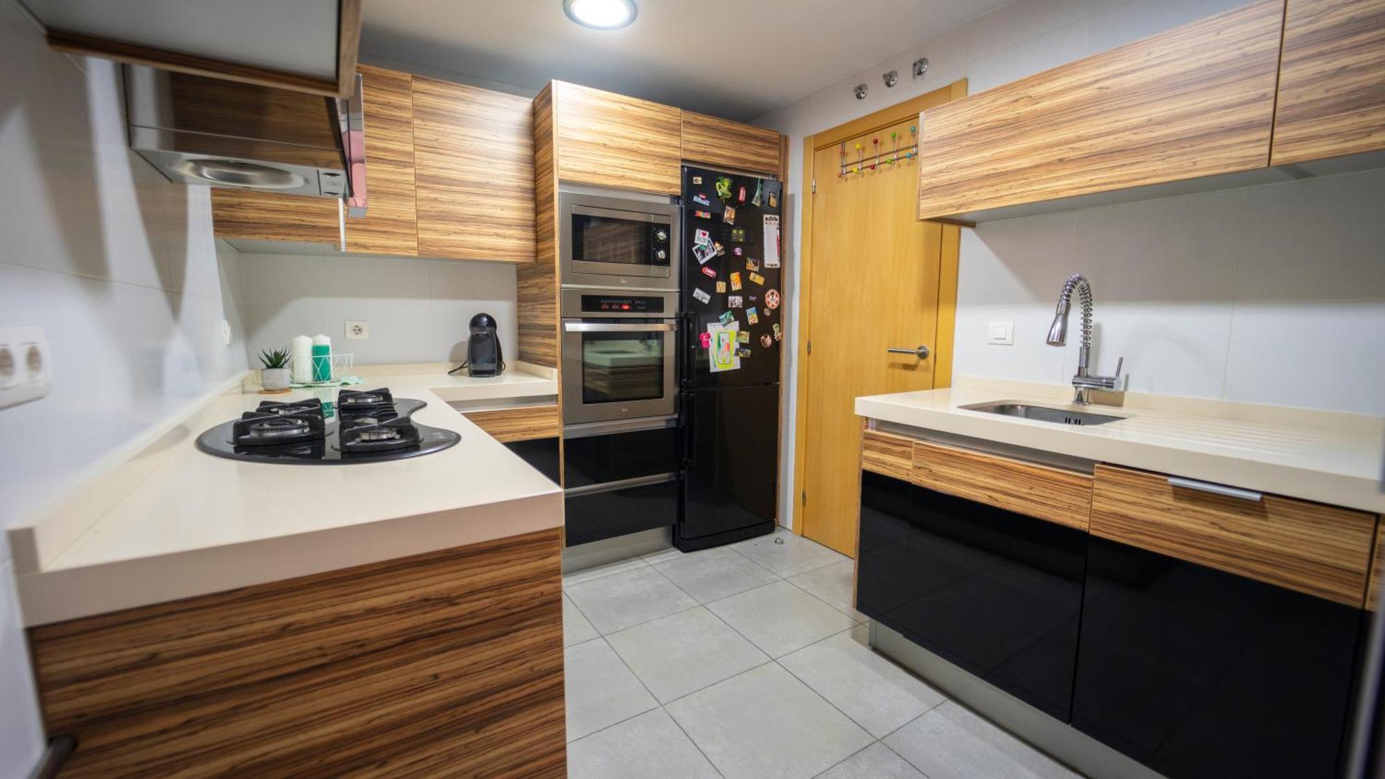Appartement Alhambra A 8 Minutos Granada, Con Parking Y Piscina